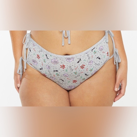 Savage x fenty TIS THE SAVAGE HOT SHORT - Picture 1 of 5